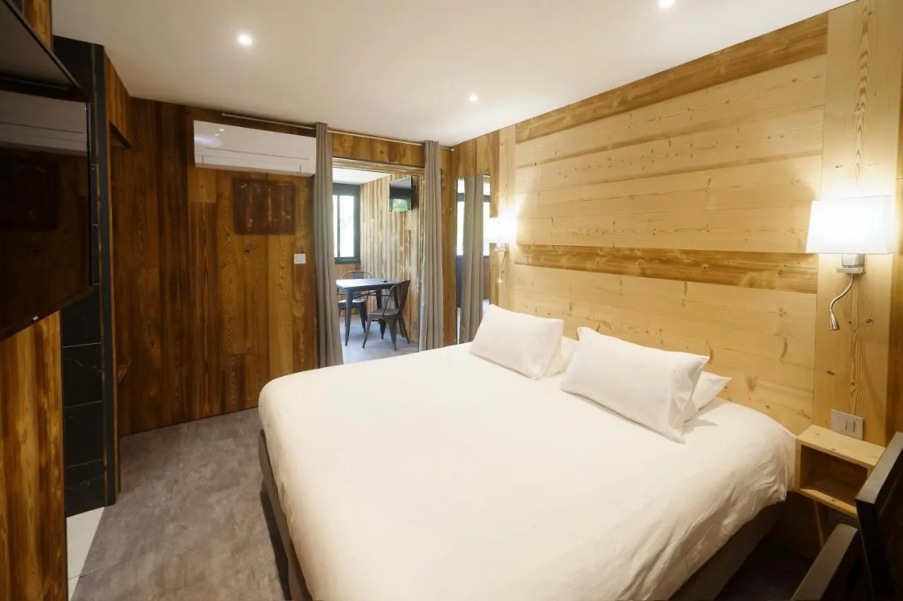 Appart-Hotel Du Lac Foix Aparthotel